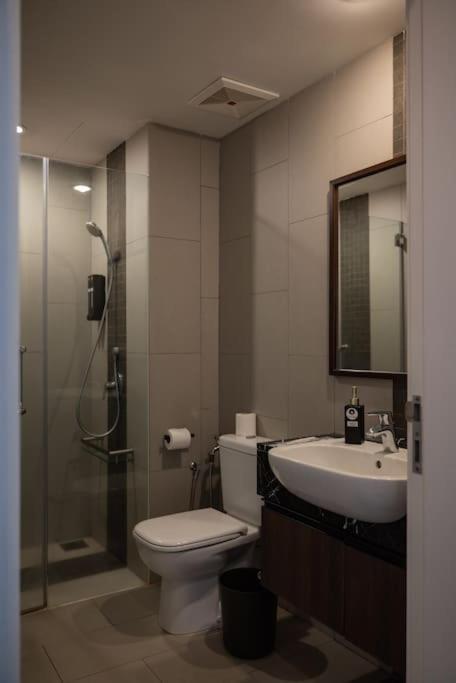 Deluxe Seaview Suite Twin Bed By The Only Bnb Tanjung Tokong Εξωτερικό φωτογραφία